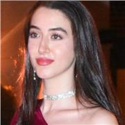 Insegnante madrelingua inglese (ed altre lingue) offre lezioni di lingue straniere, italiano e altre materie per tutti i livelli, età, obiettivi e origini + lezioni di canto per tutte le età e tutti i livelli